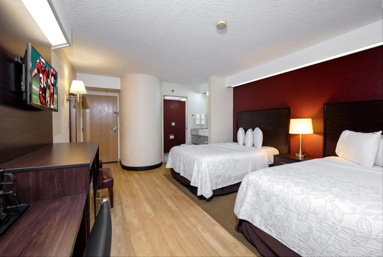 Red Roof Inn Plus+ פאלם קוסט מראה חיצוני תמונה