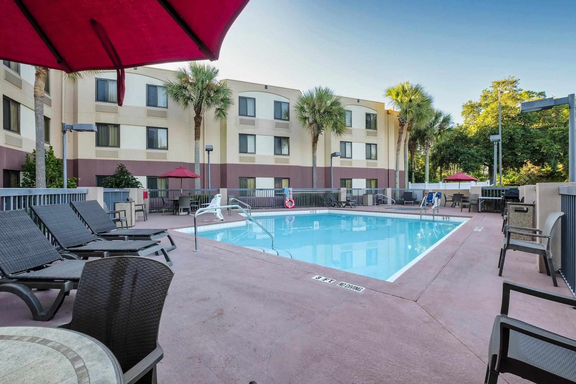 Red Roof Inn Plus+ פאלם קוסט מראה חיצוני תמונה