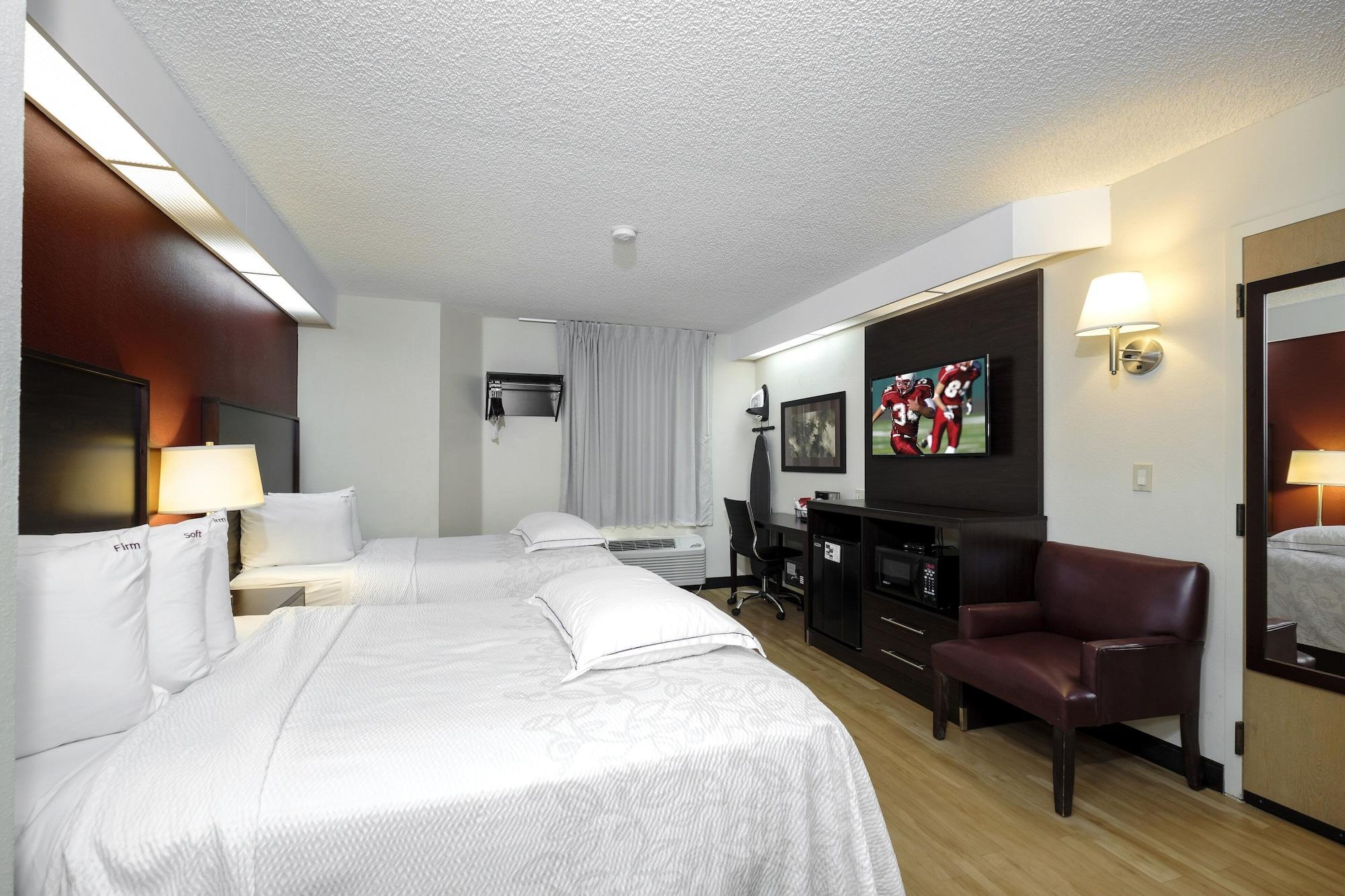 Red Roof Inn Plus+ פאלם קוסט מראה חיצוני תמונה