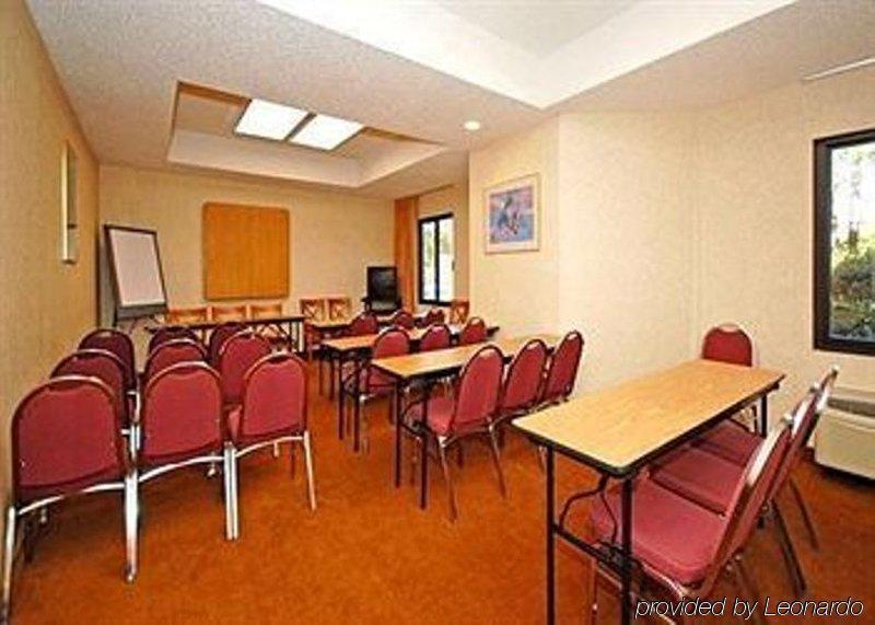 Red Roof Inn Plus+ פאלם קוסט מתקנים תמונה